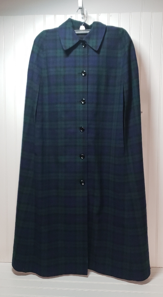Medium? Vintage Mosbrook Tartan Reversible Cape